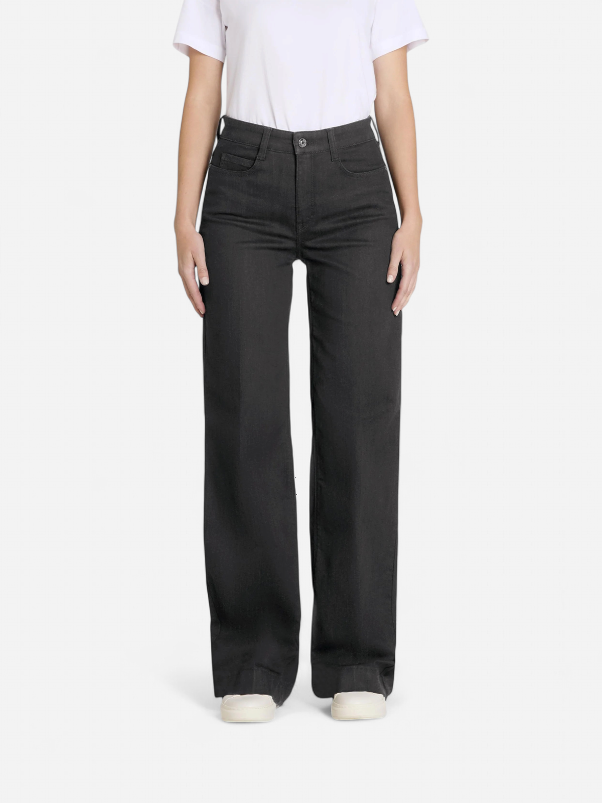 Mac Wide Stretch, musta